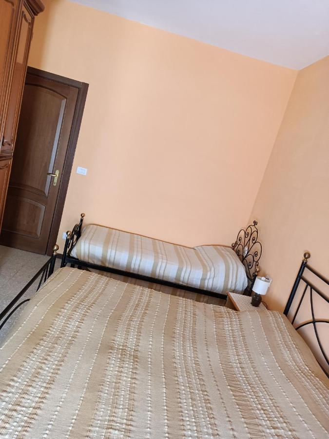 Casa Arcobaleno Hotell Amelia Exteriör bild